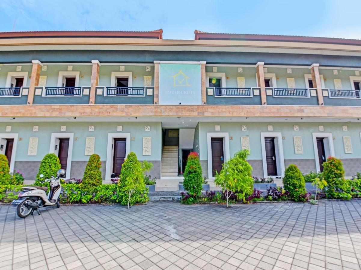 באלי Capital O 91410 Matara Kuta Residence מראה חיצוני תמונה