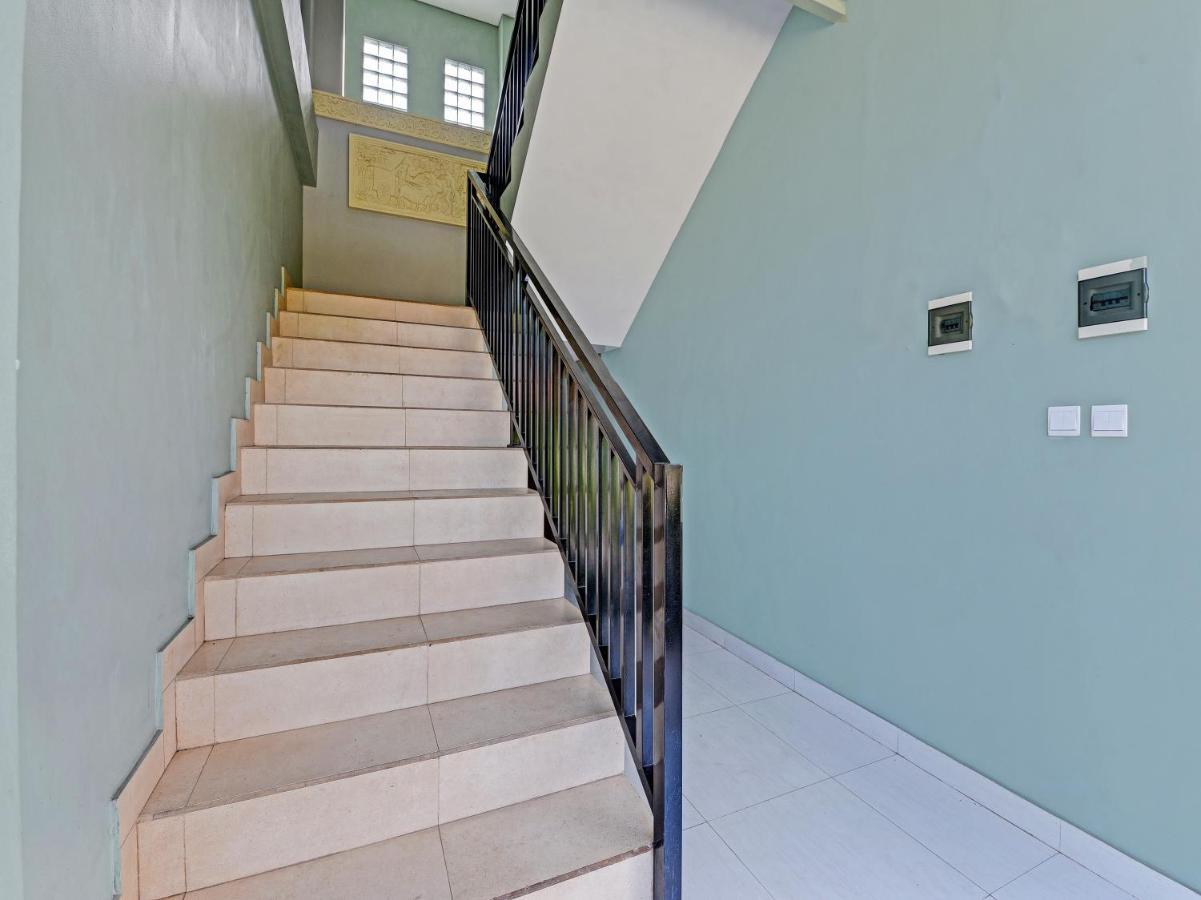 באלי Capital O 91410 Matara Kuta Residence מראה חיצוני תמונה