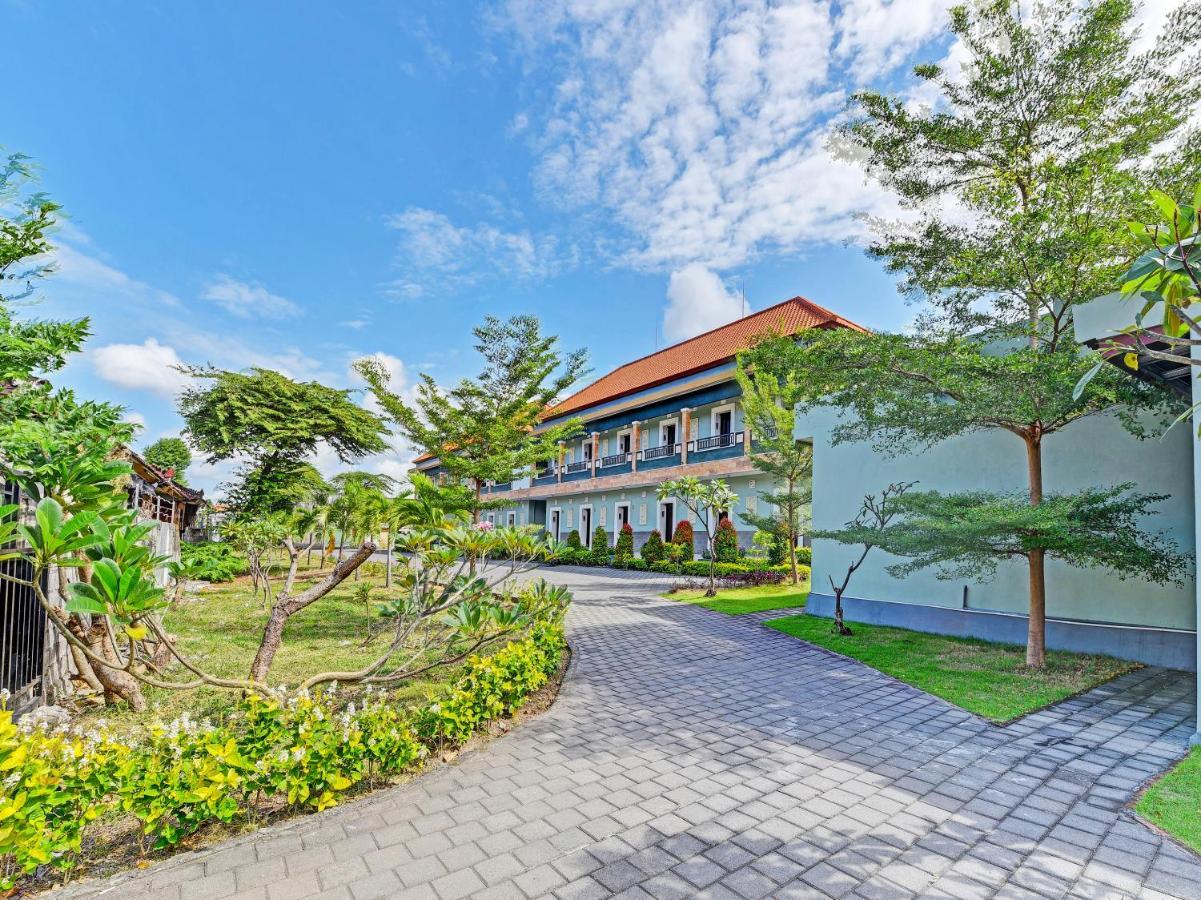באלי Capital O 91410 Matara Kuta Residence מראה חיצוני תמונה